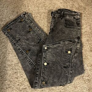 SHEIN Black Button-Detail Pants